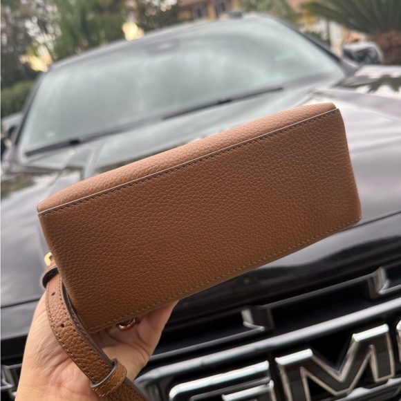 400!+ New Tory Burch Britten Mini Satchel In Moose - Picture 4 of 11